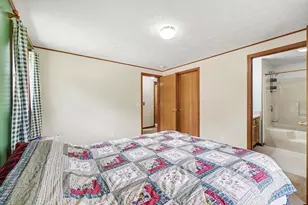8202 Kennedy Rd, Munith, MI 49259 - Photo 12