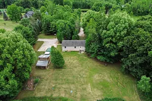 8202 Kennedy Rd, Munith, MI 49259 - Photo 30