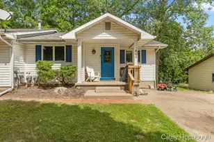 610-612 N Dexter St, Ionia, MI 48846 - Photo 4