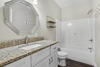 143 S State Street, Zeeland, MI 49464 - Photo 10