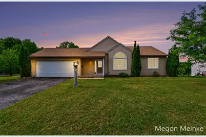 105 Pineview Drive, Belding, MI 48809 - Photo 28