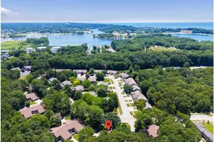 17570 Parkwood Dr, Spring Lake, MI 49456 - Photo 34
