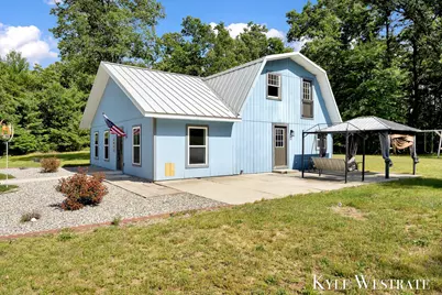 5953 S Newcosta Avenue, Newaygo, MI 49337 - Photo 28