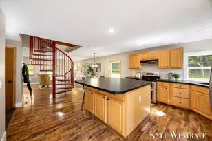 5953 S Newcosta Ave, Newaygo, MI 49337 - Photo 12