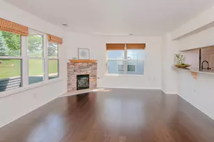 1704 Weatherstone Dr, Ann Arbor, MI 48108 - Photo 10