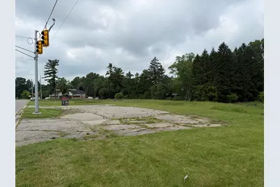 1910 Horton Road, Jackson, MI 49203 - Photo 2