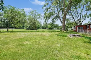 1063 Almaugus Dr, Niles, MI 49120 - Photo 18