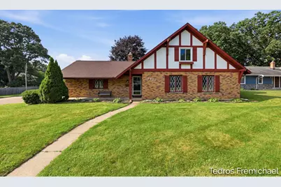 2423 Ridgefield Road, Portage, MI 49024 - Photo 1
