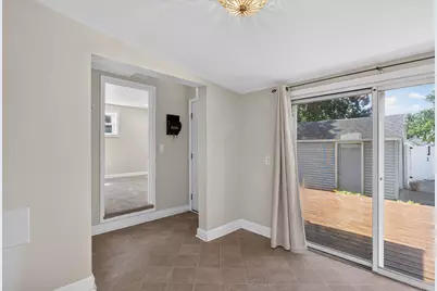 201 Tipperary Street, Michigan Center, MI 49254 - Photo 12