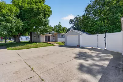 201 Tipperary Street, Michigan Center, MI 49254 - Photo 32