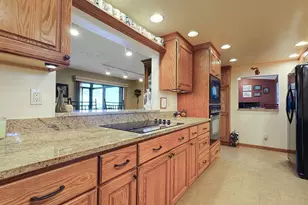 311 E Lake Mitchell Dr, Cadillac, MI 49601 - Photo 22