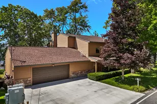 311 E Lake Mitchell Dr, Cadillac, MI 49601 - Photo 54