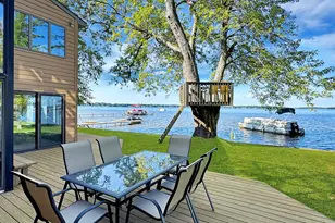 311 E Lake Mitchell Dr, Cadillac, MI 49601 - Photo 4