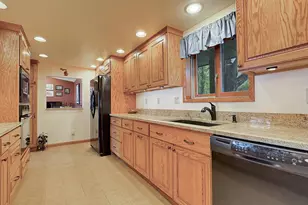 311 E Lake Mitchell Dr, Cadillac, MI 49601 - Photo 24