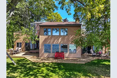 311 E Lake Mitchell Drive, Cadillac, MI 49601 - Photo 4