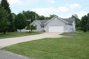 14021 Pardee Rd, Buchanan, MI 49107 - Photo 8