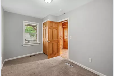 536 E Oakridge Street, Ferndale, MI 48220 - Photo 18