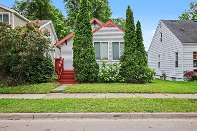 536 E Oakridge Street, Ferndale, MI 48220 - Photo 1