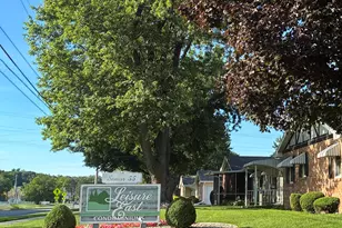 896 Andover Ct SE, Grand Rapids, MI 49508 - Photo 2