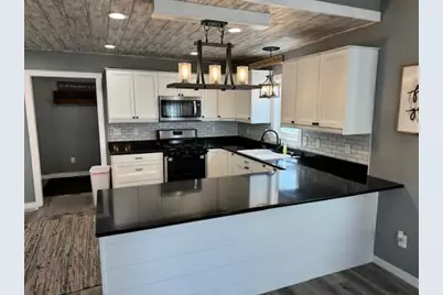 429 S Capital Avenue, Athens, MI 49011 - Photo 2
