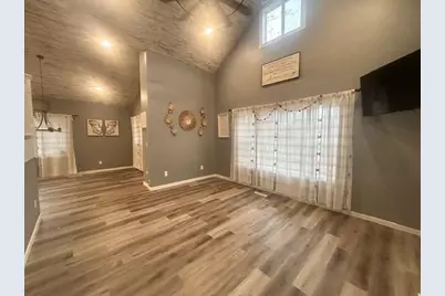 429 S Capital Avenue, Athens, MI 49011 - Photo 12