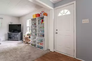 128 S Berkley St, Kalamazoo, MI 49006 - Photo 2
