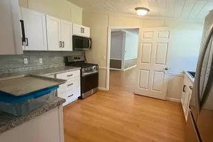 646 George St, Clare, MI 48617 - Photo 2
