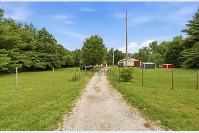 5850 E Napier Avenue, Benton Harbor, MI 49022 - Photo 34