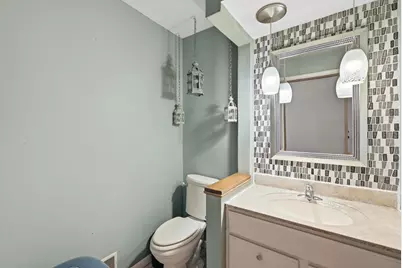 5850 E Napier Avenue, Benton Harbor, MI 49022 - Photo 10