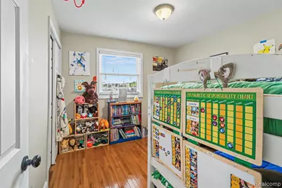 701 W Loomis Street, Ludington, MI 49431 - Photo 20