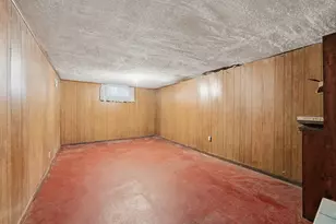2009 Cambridge Dr, Kalamazoo, MI 49001 - Photo 14