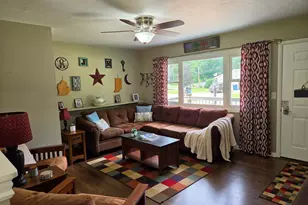 27853 Burmax Park, Dowagiac, MI 49047 - Photo 4