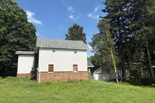 1139 59th St, Grand Junction, MI 49056 - Photo 2