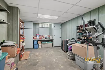 1031 Worcester Drive NE, Grand Rapids, MI 49505 - Photo 24