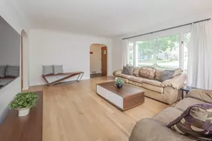 2514 Glenwood Dr, Kalamazoo, MI 49008 - Photo 8