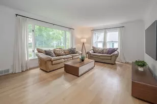 2514 Glenwood Dr, Kalamazoo, MI 49008 - Photo 6