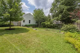 2514 Glenwood Dr, Kalamazoo, MI 49008 - Photo 24