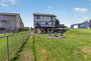 290 Somerset Dr, Cement City, MI 49233 - Photo 10