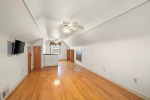 9709 Laurence Ave, Allen Park, MI 48101 - Photo 18