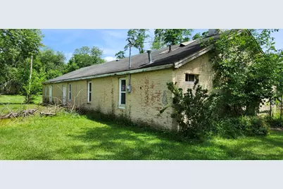 808 Victory Street, Buchanan, MI 49107 - Photo 2