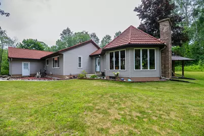 989 McCabe Avenue NE, Ada, MI 49301 - Photo 2