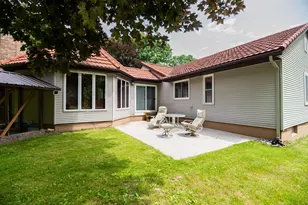 989 McCabe Ave NE, Ada, MI 49301 - Photo 4