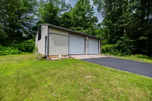 989 McCabe Ave NE, Ada, MI 49301 - Photo 50