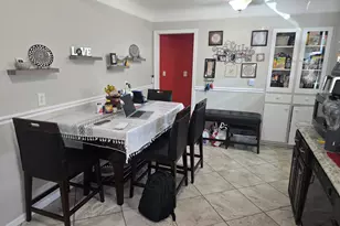 6828 Iowa St, Hamtramck, MI 48212 - Photo 6