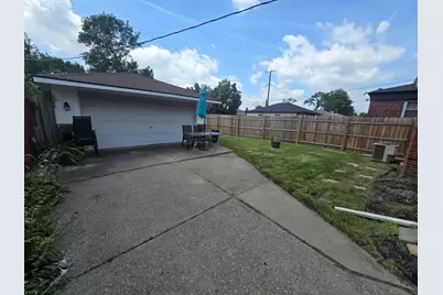 6828 Iowa Street, Hamtramck, MI 48212 - Photo 18
