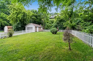 429 Coldbrook St NE, Grand Rapids, MI 49503 - Photo 6