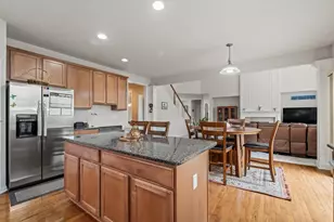 48941 Freestone Dr, Northville, MI 48168 - Photo 12