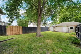 228 N Thompson St, Jackson, MI 49202 - Photo 38