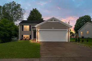 126 Wheeling St, Bangor, MI 49013 - Photo 2