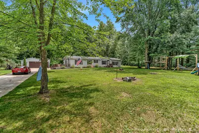 3766 Mary Avenue, Newaygo, MI 49337 - Photo 4